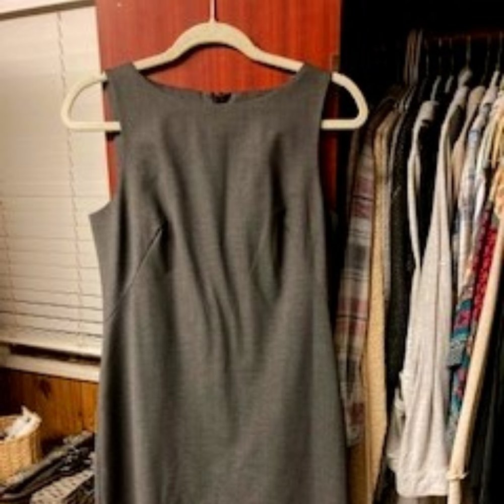 THEORY grey sheath